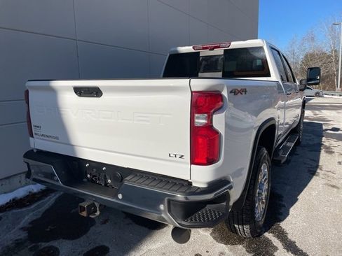 Used 2024 Chevrolet Silverado 2500 LTZ w/ LTZ Premium Package image 7