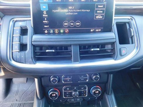 Used 2021 Chevrolet Tahoe LT w/ Luxury Package RWD image 14