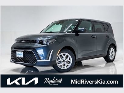 Used 2025 Kia Soul LX w/ LX Technology Package