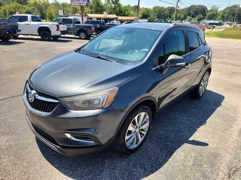 Used 2018 Buick Encore Preferred FWD image 4