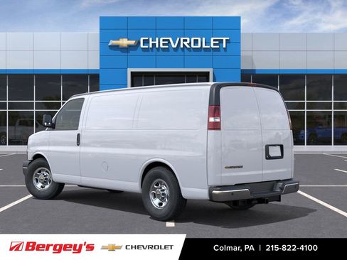 New 2025 Chevrolet Express 2500 Work Van w/ Driver Convenience Package image 4