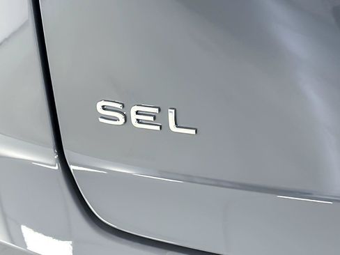 New 2026 Volkswagen Atlas Cross Sport SEL AWD/4WD image 26