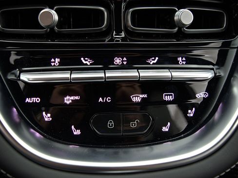 Used 2023 Aston Martin DBX 707 AWD/4WD image 42