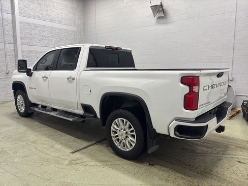 Used 2022 Chevrolet Silverado 3500 High Country w/ Z71 Off-Road Package image 5