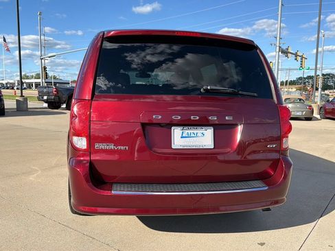 Used 2020 Dodge Grand Caravan GT FWD image 16