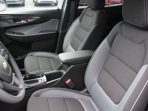 New 2026 Chevrolet TrailBlazer LS w/ LS Convenience Package AWD/4WD image 9