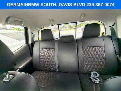 Used 2022 Toyota Tacoma SR5 RWD image 19