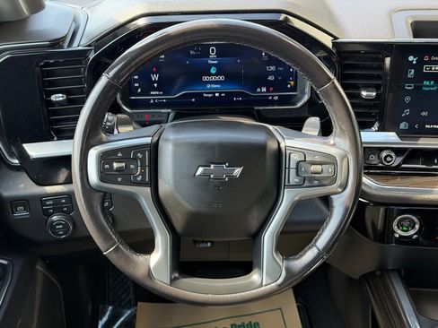 Used 2023 Chevrolet Silverado 1500 RST w/ Z71 Off-Road Package image 18
