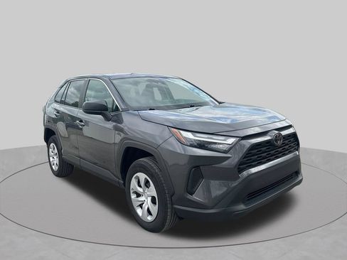 Used 2025 Toyota RAV4 LE FWD image 39