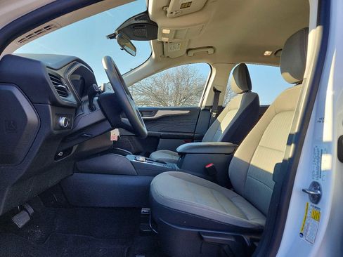 Used 2021 Ford Escape S image 13