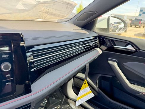 New 2026 Volkswagen Jetta GLI Autobahn FWD image 19