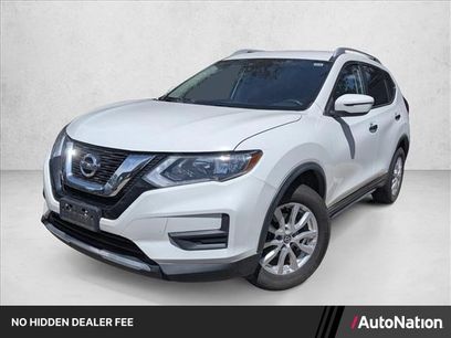 Used 2017 Nissan Rogue SV