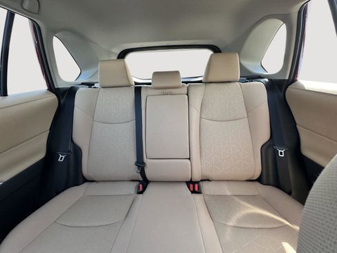 Certified 2022 Toyota RAV4 XLE image 11