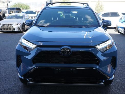 Used 2025 Toyota RAV4 SE AWD/4WD image 8
