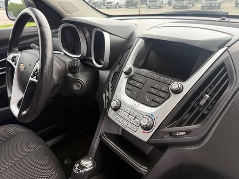 Used 2016 Chevrolet Equinox LT FWD image 11