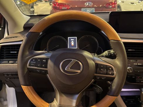 Used 2019 Lexus RX 350 FWD w/ Premium Package image 8