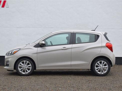 Used 2019 Chevrolet Spark LT image 9
