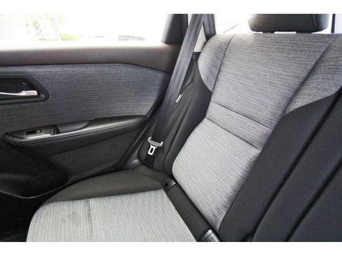 Used 2023 Nissan Rogue SV FWD image 11