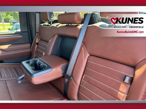 New 2026 GMC Sierra 2500 Denali Ultimate w/ LPO, Black Badging Package AWD/4WD image 35