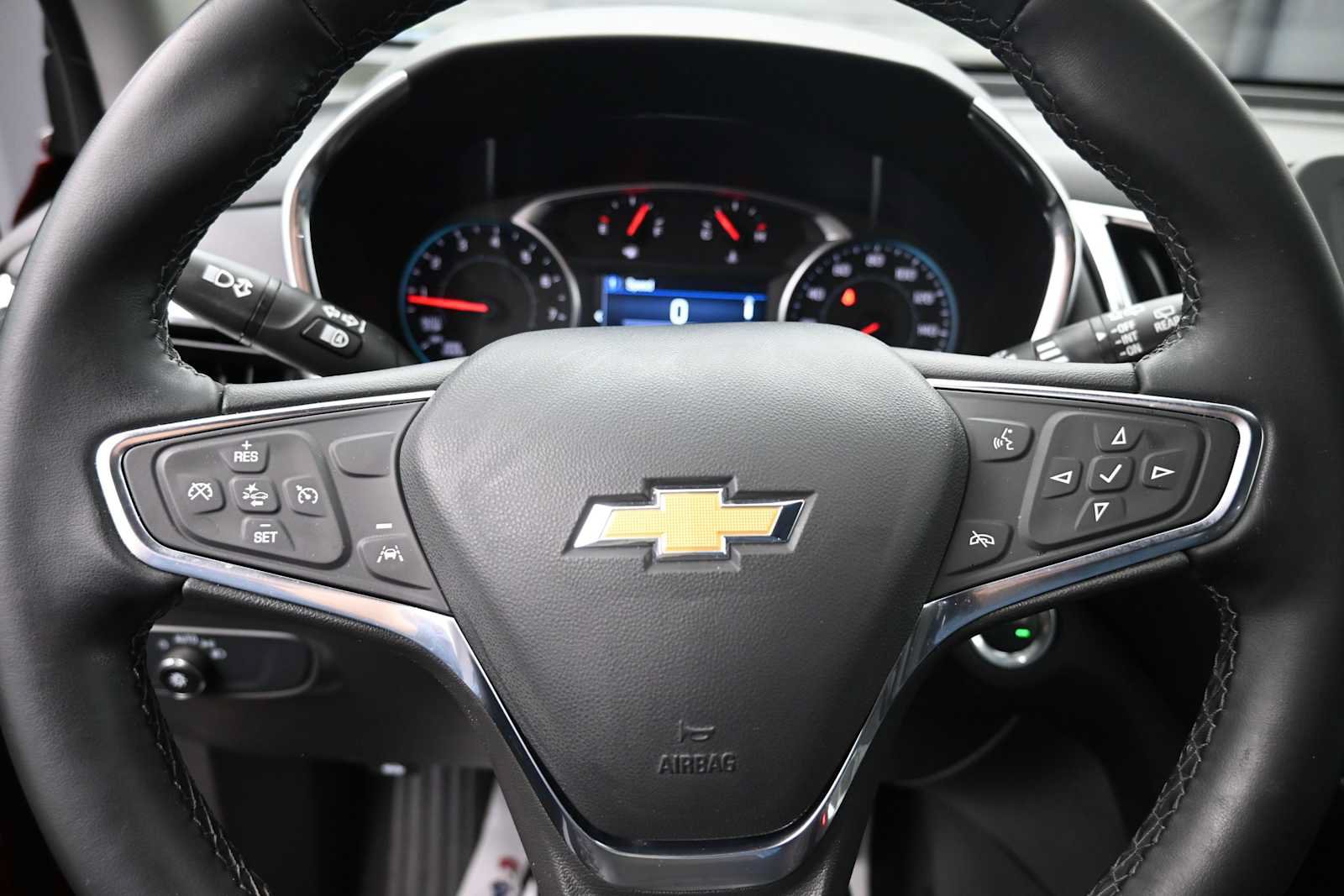 Used 2024 Chevrolet Equinox LT AWD/4WD image 6