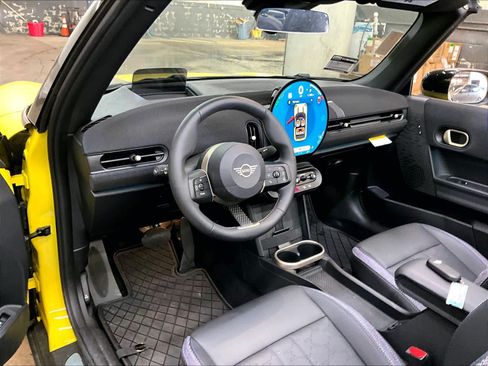 Used 2026 MINI Cooper S FWD image 16