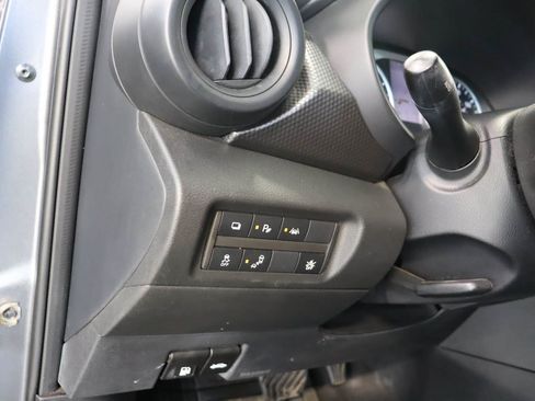 Used 2020 Nissan Kicks S FWD image 13