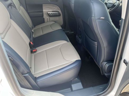 New 2026 Ford Maverick Lariat AWD/4WD image 19