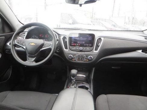 Used 2024 Chevrolet Malibu LT FWD image 42