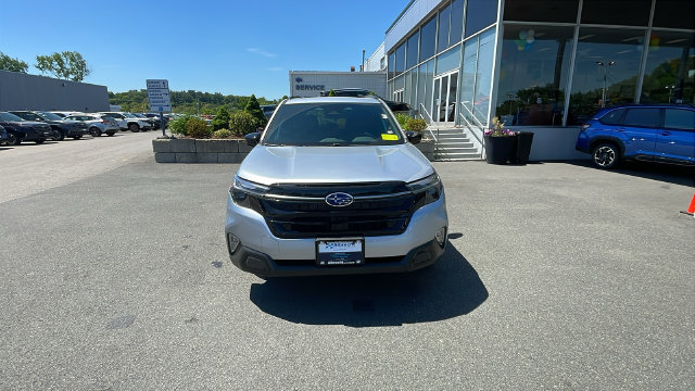 New 2026 Subaru Forester Touring AWD/4WD image 2