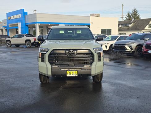 New 2026 Toyota Tundra SR5 image 3