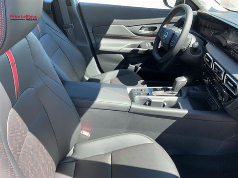 New 2026 Nissan Sentra SR w/ SR Premium Package FWD image 41