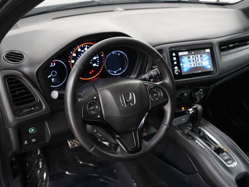 Used 2020 Honda HR-V Sport image 20