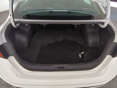 Used 2025 Nissan Altima 2.5 SV image 31