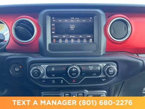 Used 2020 Jeep Wrangler Unlimited Rubicon w/ Dual Top Group AWD/4WD image 18