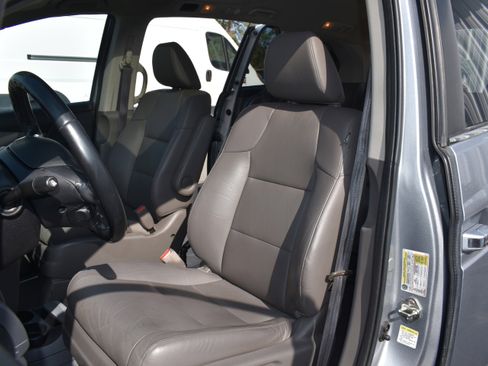 Used 2016 Honda Odyssey EX-L image 23