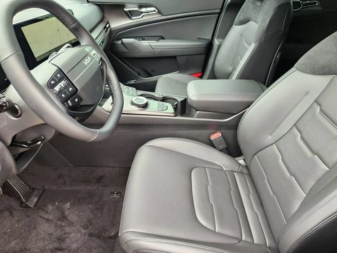 New 2026 Kia Sportage SX Prestige AWD/4WD image 9