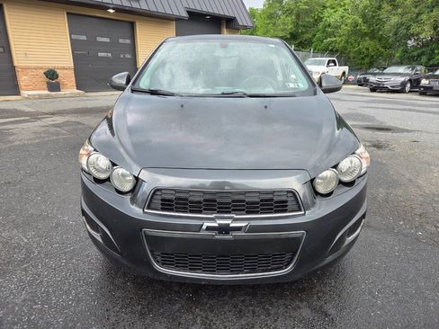 Used 2015 Chevrolet Sonic LT FWD image 2