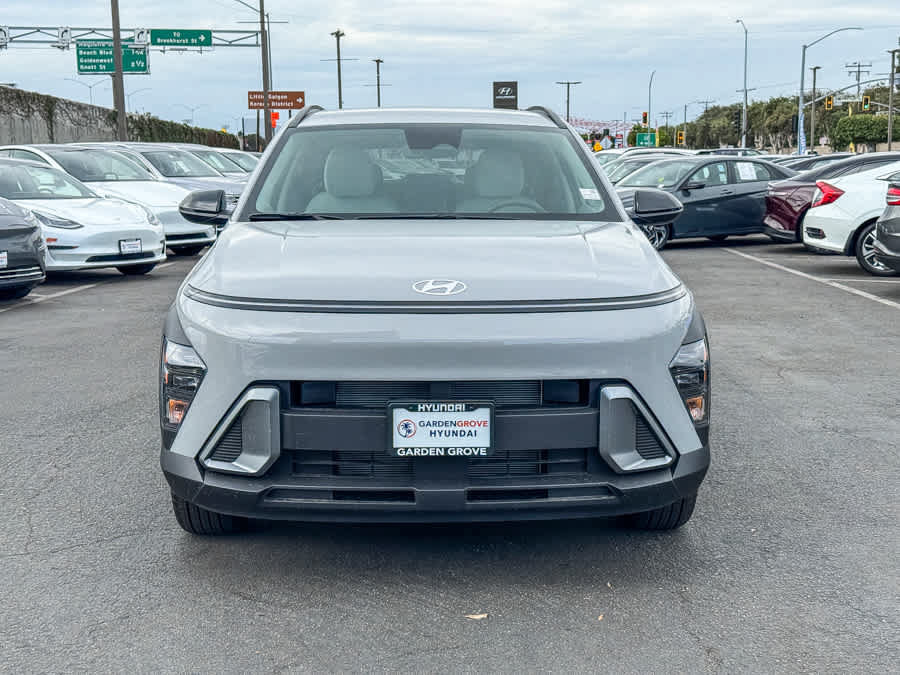 New 2027 Hyundai Kona SEL Sport FWD image 2