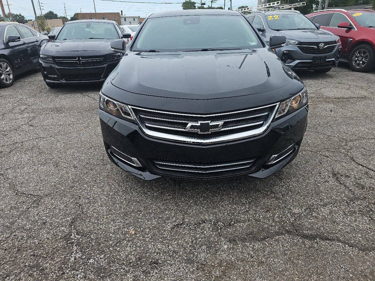 Used 2016 Chevrolet Impala LT FWD image 2