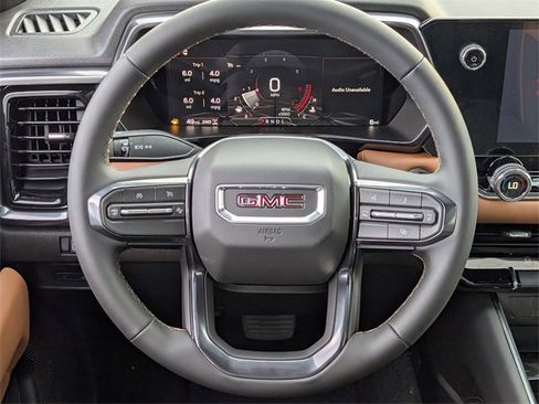 New 2026 GMC Canyon AT4 image 9