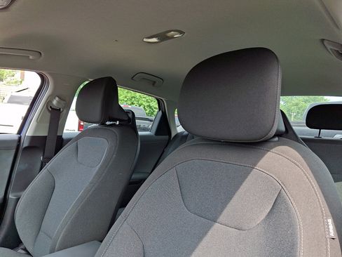 Used 2025 Kia K4 FWD image 23