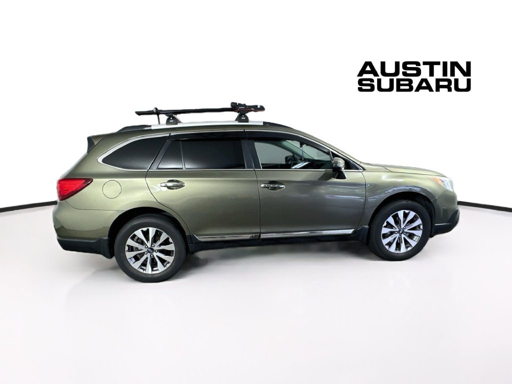 Used 2017 Subaru Outback 3.6R Touring w/ Popular Package #5A AWD/4WD image 8