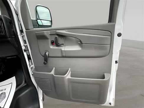 Used 2012 Chevrolet Express 2500 w/ Cold Climate Package image 20