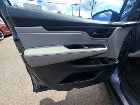 Used 2018 Honda Odyssey EX-L image 8