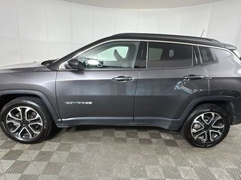 Used 2024 Jeep Compass Limited AWD/4WD image 6