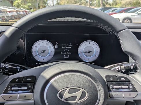 New 2026 Hyundai Elantra Limited FWD image 30