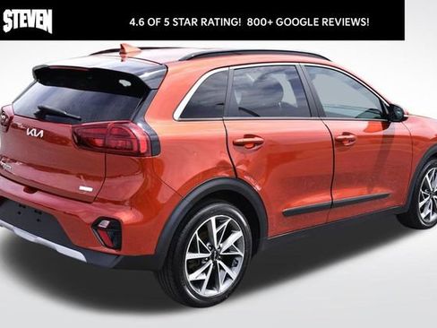 Used 2022 Kia Niro Touring Special Edition FWD image 6