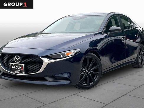 Used 2024 MAZDA MAZDA3 s FWD image 1