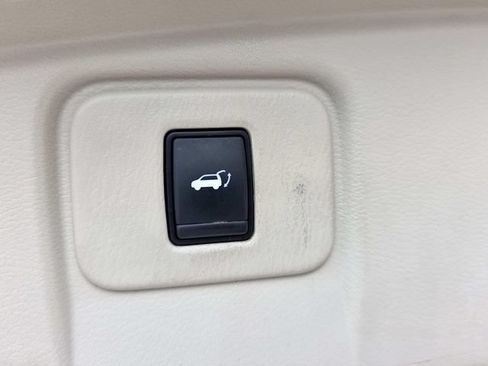 Used 2019 Nissan Murano SL w/ SL Technology Package FWD image 28