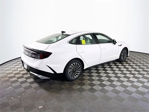 New 2025 Hyundai Sonata SEL image 7